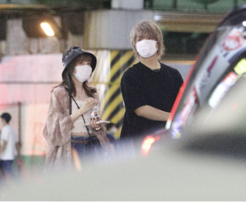 画像 鬼頭明里の彼氏は保住有哉 指輪の匂わせで結婚間近の噂も トレンドマガジン